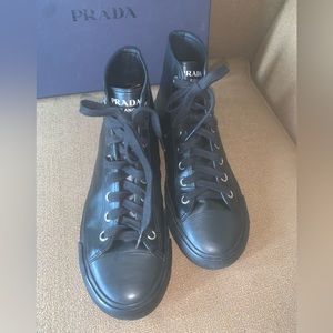 Prada Hightops Leather Black Sneakers Size 8
